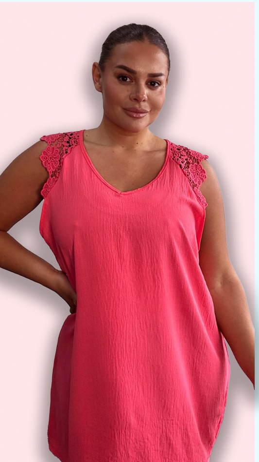 LACE SHOULDER VEST - CORAL